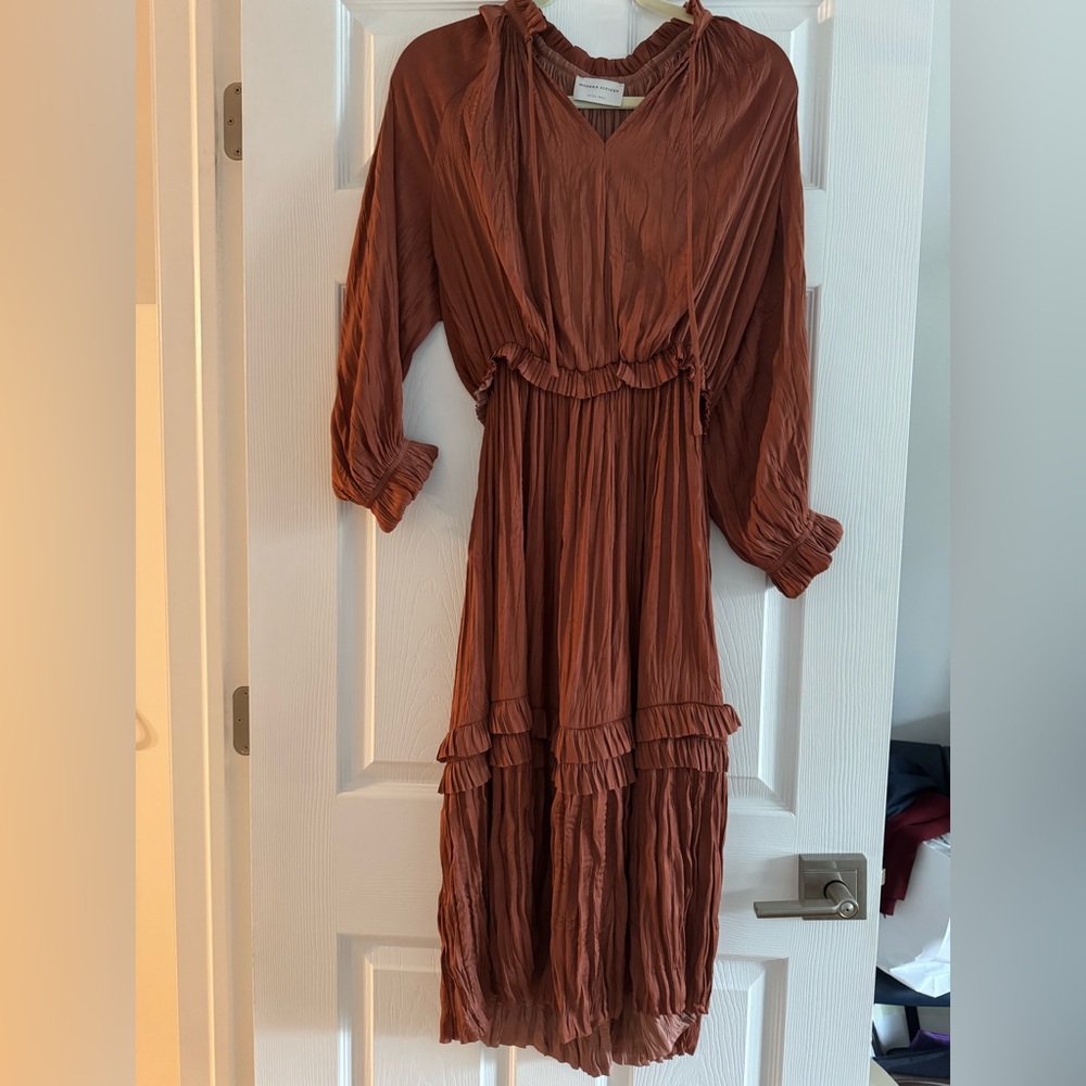 Modern Citizen dress CS long sleeves light brown new without tags